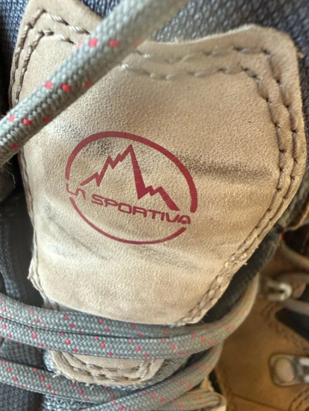 La Sportiva Nucleo High GTX Waterproof Hiking Boots Womens. Size 9